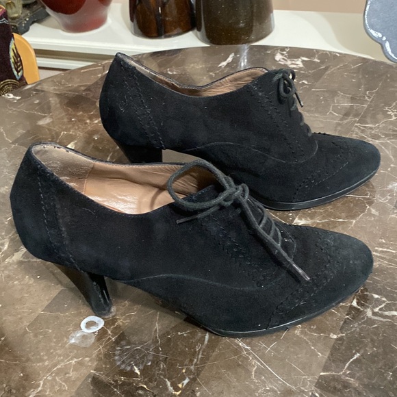 Black Oxford’s - Picture 5 of 10